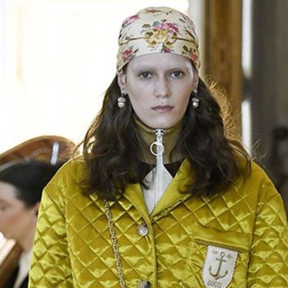 Vintage 1960s Red, White, & Green Turban - Picture 5 of 5